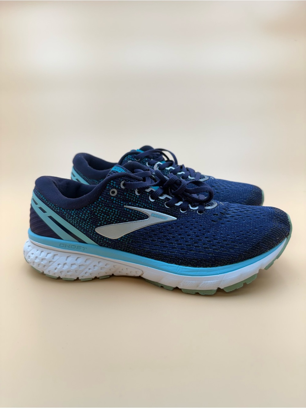 Brooks Ghost 11 Women’s Running Shoes Blue US 9.5 Wide D Athletic Sneakers